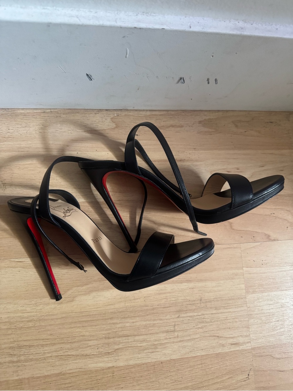 Christian Louboutin Loubi Queen Ankle Strap Sandal Size 38 - Picture 3 of 14